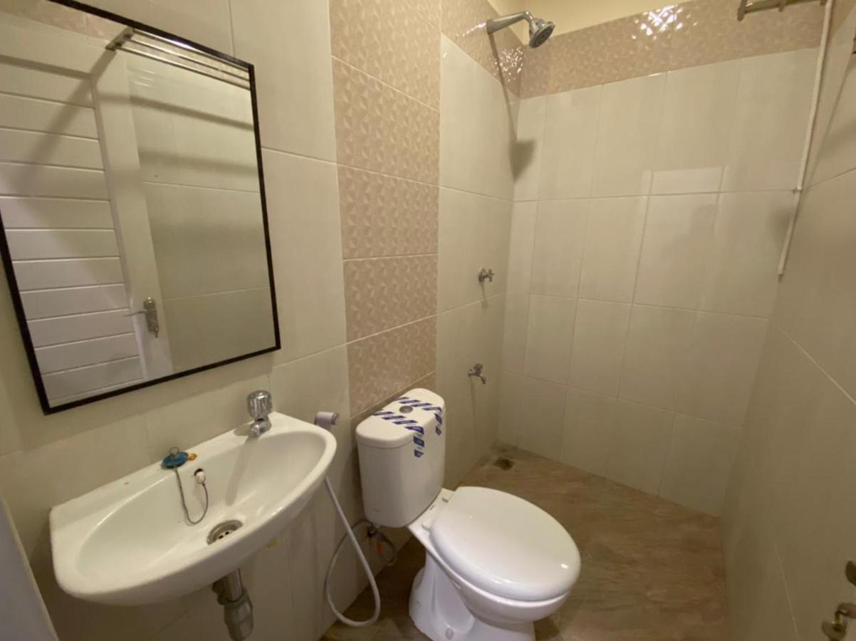 Mapala Guest House Makassar Redpartner Εξωτερικό φωτογραφία